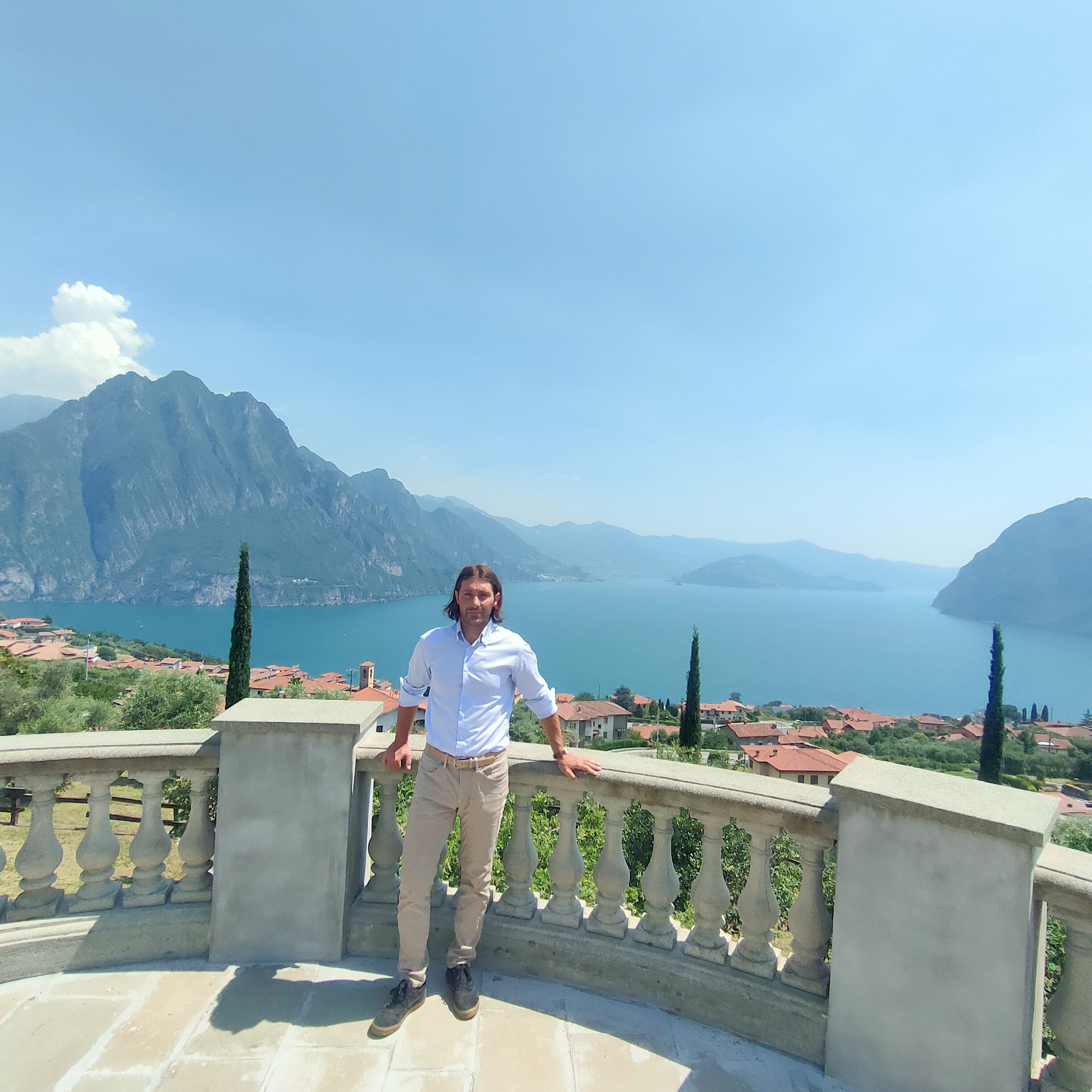La Villa, Attraverso i Miei Occhi